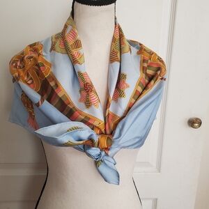 Longchamp blue elegant scarf tichel silk 34X34
